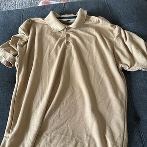 men’s polo
